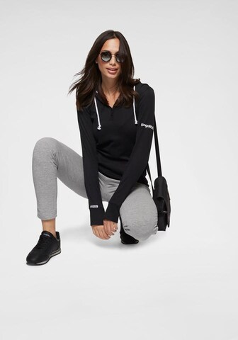 KangaROOS Shirt in Schwarz: Vorderseite