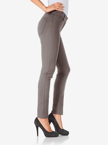 heine Slimfit Broek in Beige