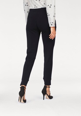 LAURA SCOTT Tapered Pants in Black