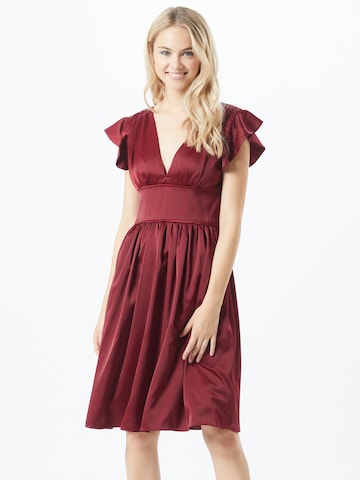 Robe 'Kyomi' Chi Chi London en rouge : devant