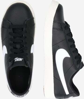 Baskets Nike Sportswear en noir