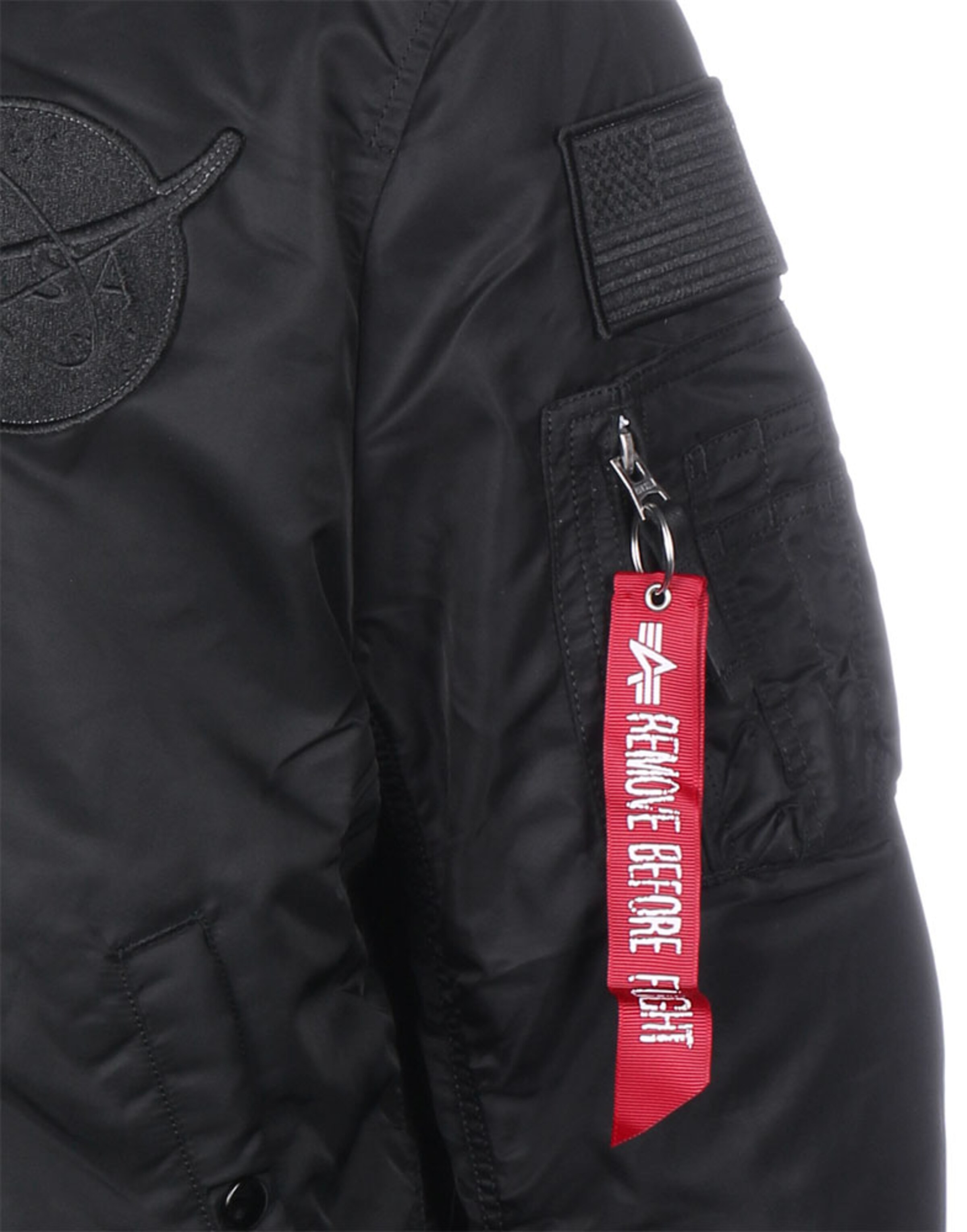 melns ALPHA INDUSTRIES Starpsezonu jaka 'Nasa'