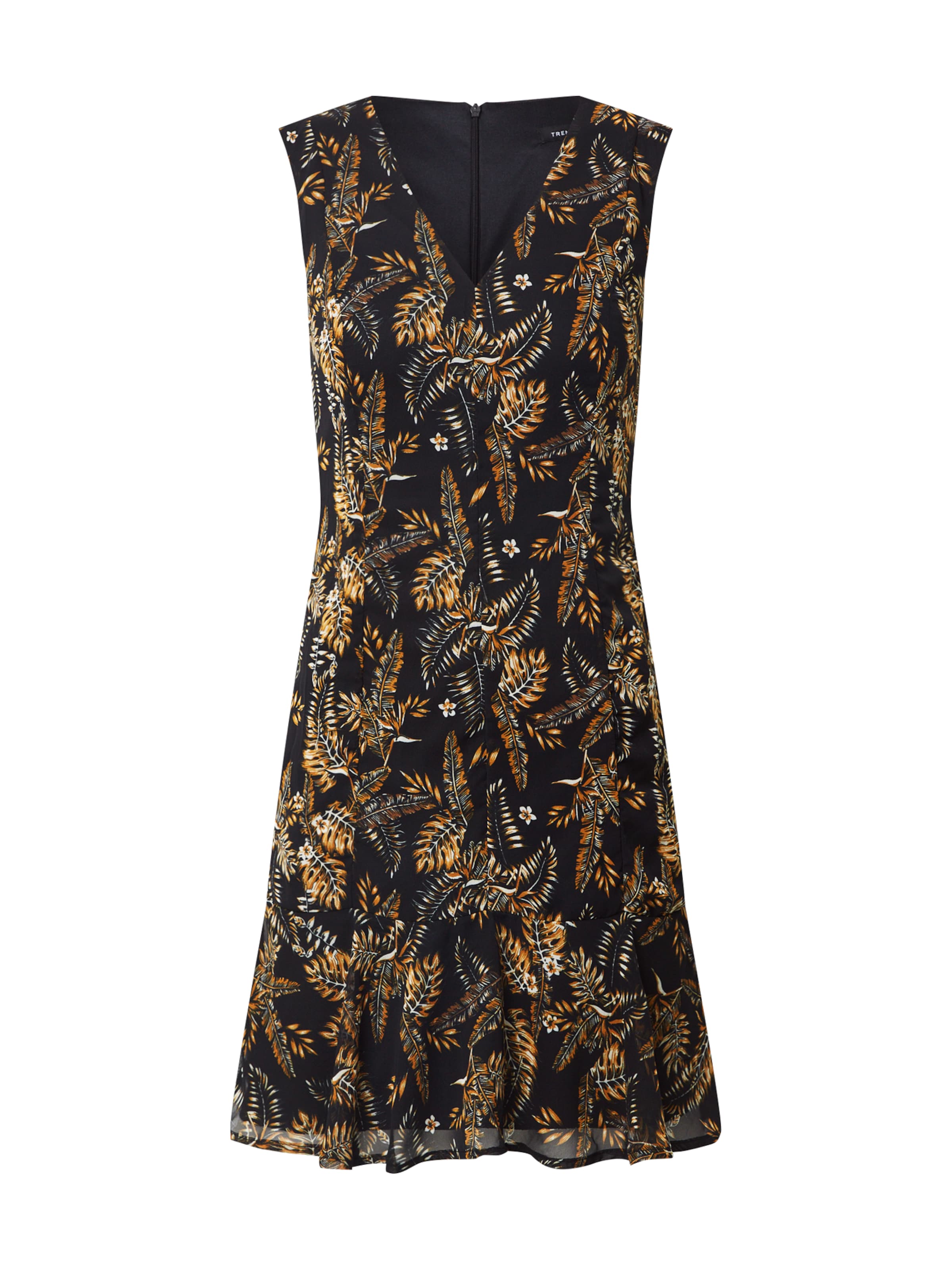 Trendyol Jurk in Zwart: voorkant