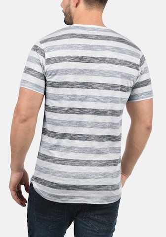 !Solid - Camiseta 'Tet' en gris