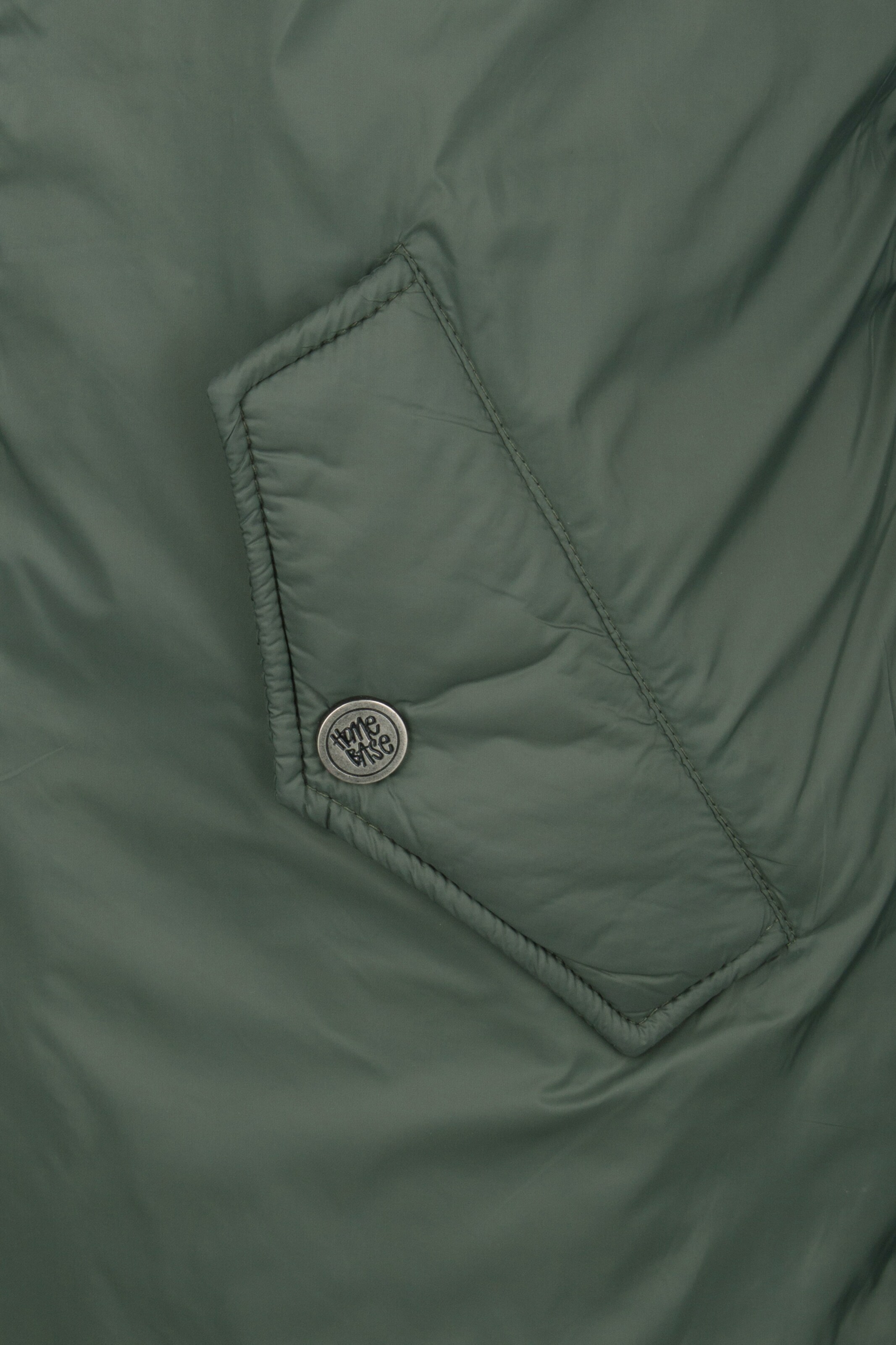 HOMEBASE Winter parka in Green