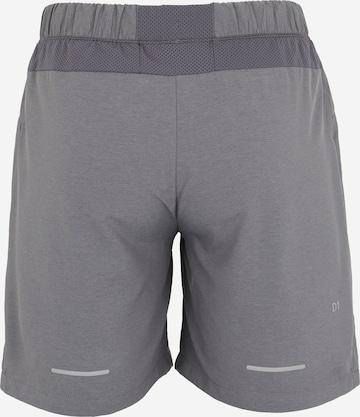 ASICS Regular Shorts in Grau