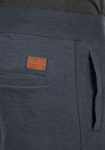 Effilé Pantalon 'Tilo' BLEND en bleu