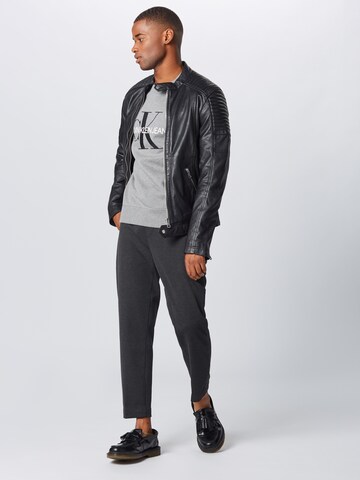 Calvin Klein Jeans Sweatshirt in Grey