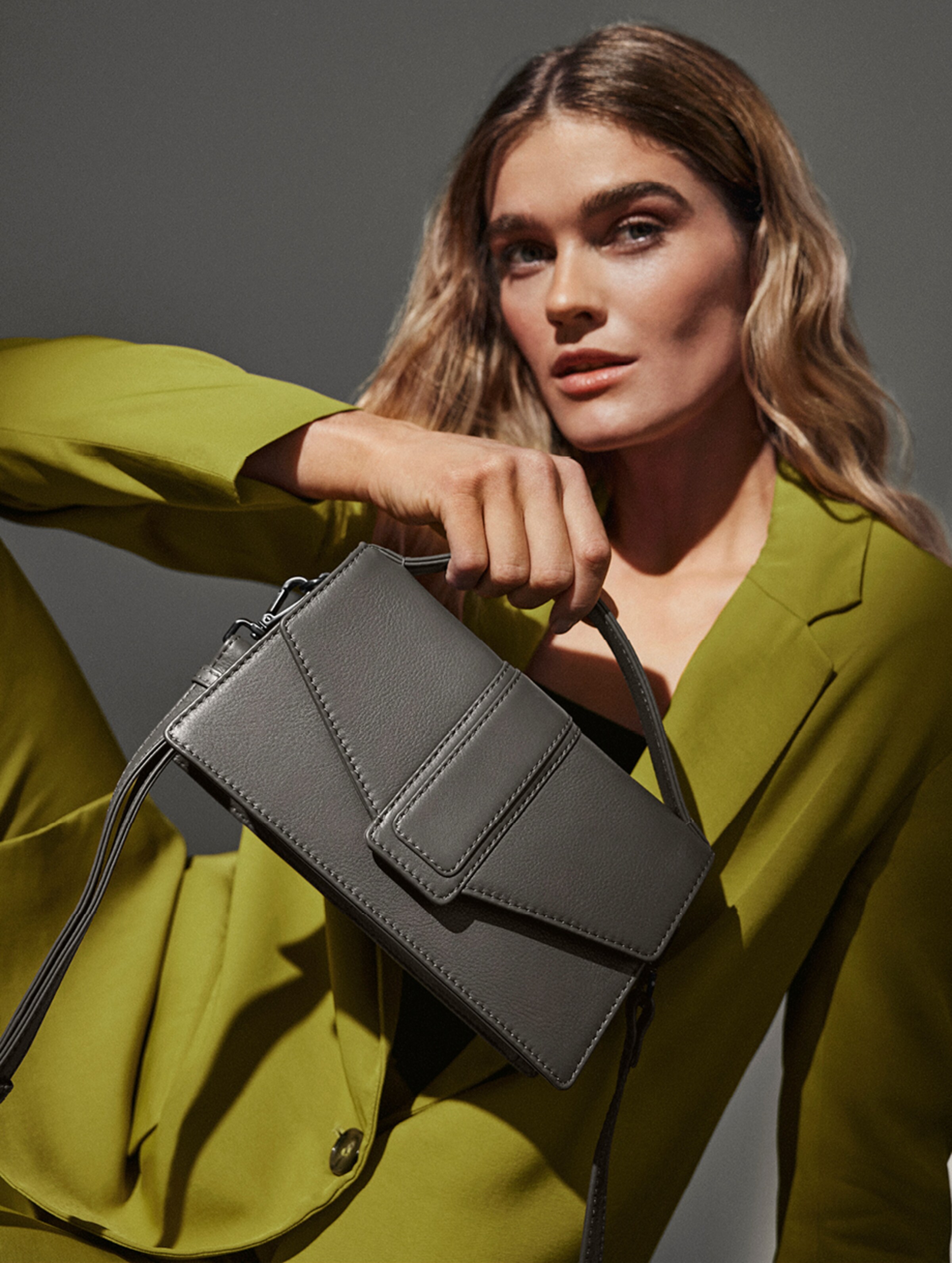 MARKBERG Belt bag Elinor in Beige ABOUT YOU
