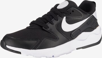 Baskets basses 'Victory' Nike Sportswear en noir : devant