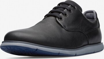 Chaussure à lacets ' Smith ' CAMPER en noir : devant