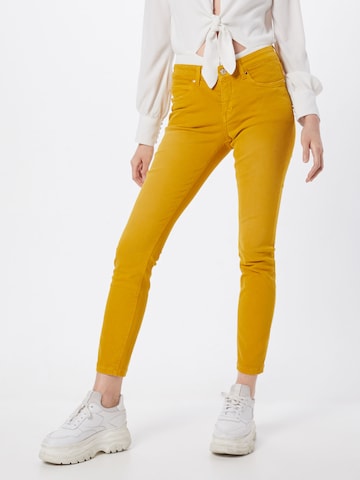 Skinny Jeans 'Dream' di MAC in giallo: frontale