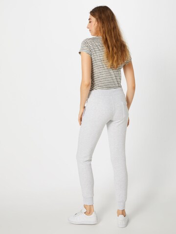 Effilé Pantalon Superdry en gris : derrière