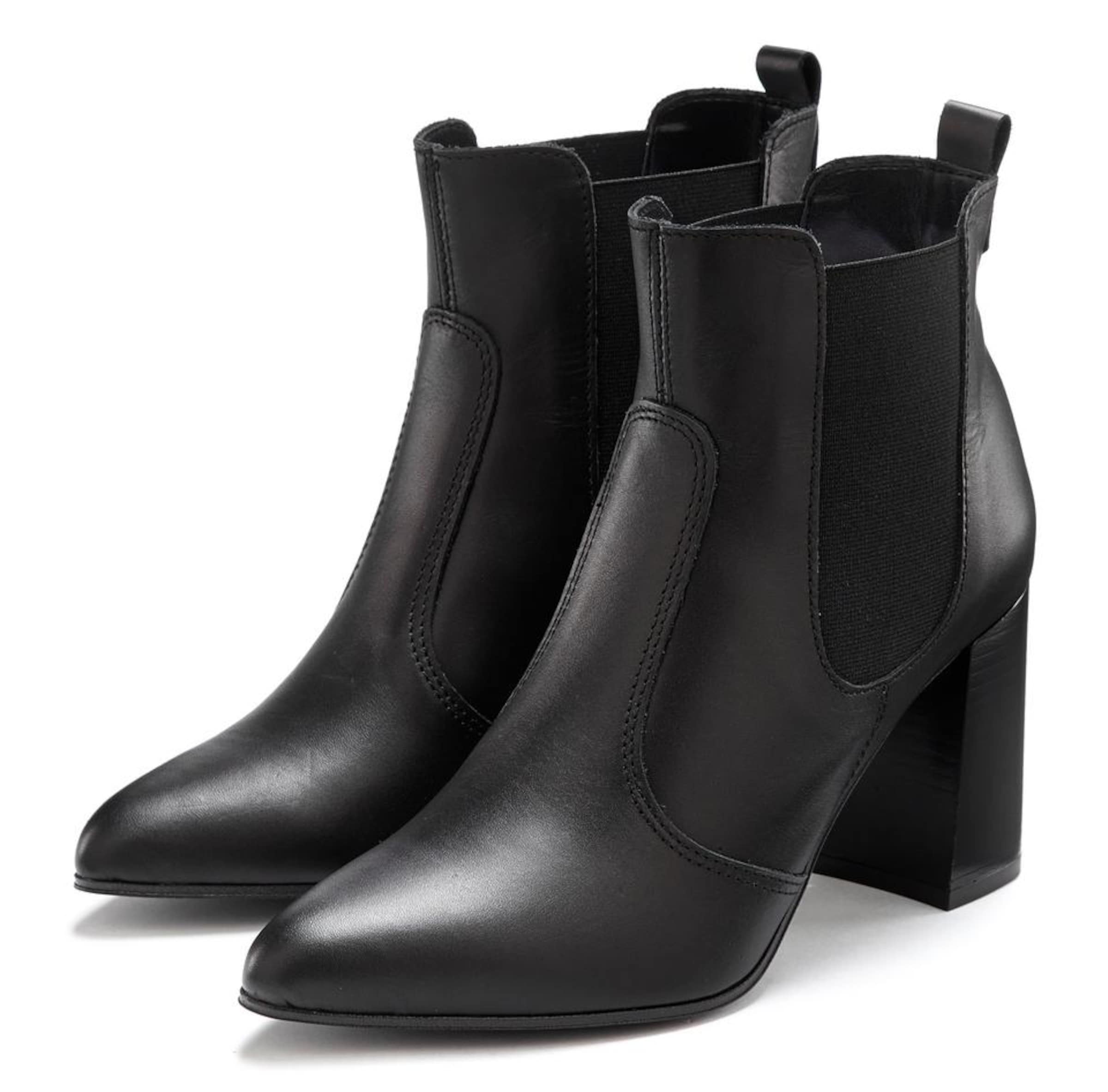 LASCANA Chelsea boots in Black: front