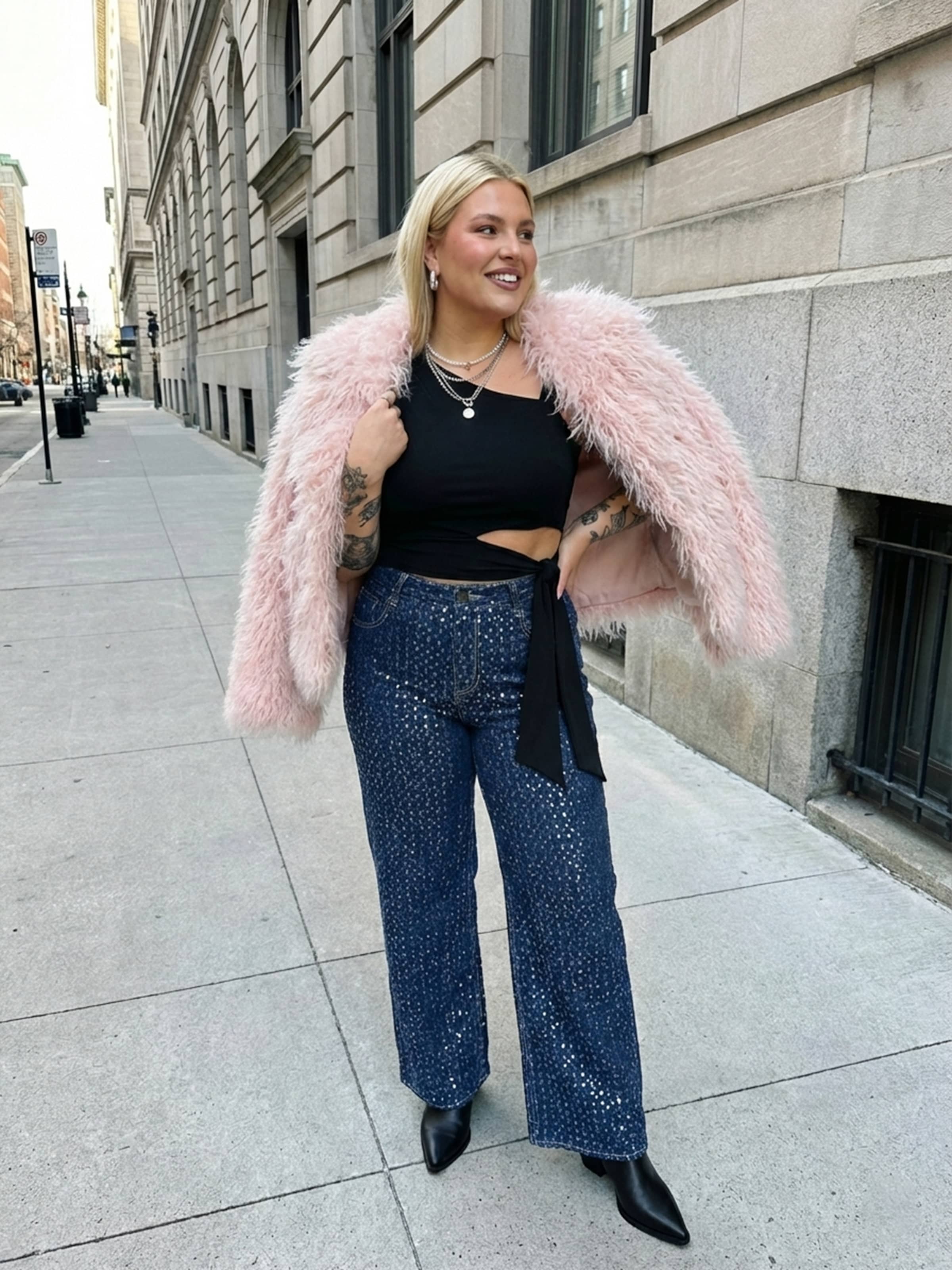 Kelly - Pink Fluffy Jacket Look