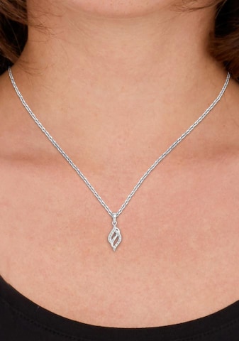 AMOR Kette in Silber: Vorderseite