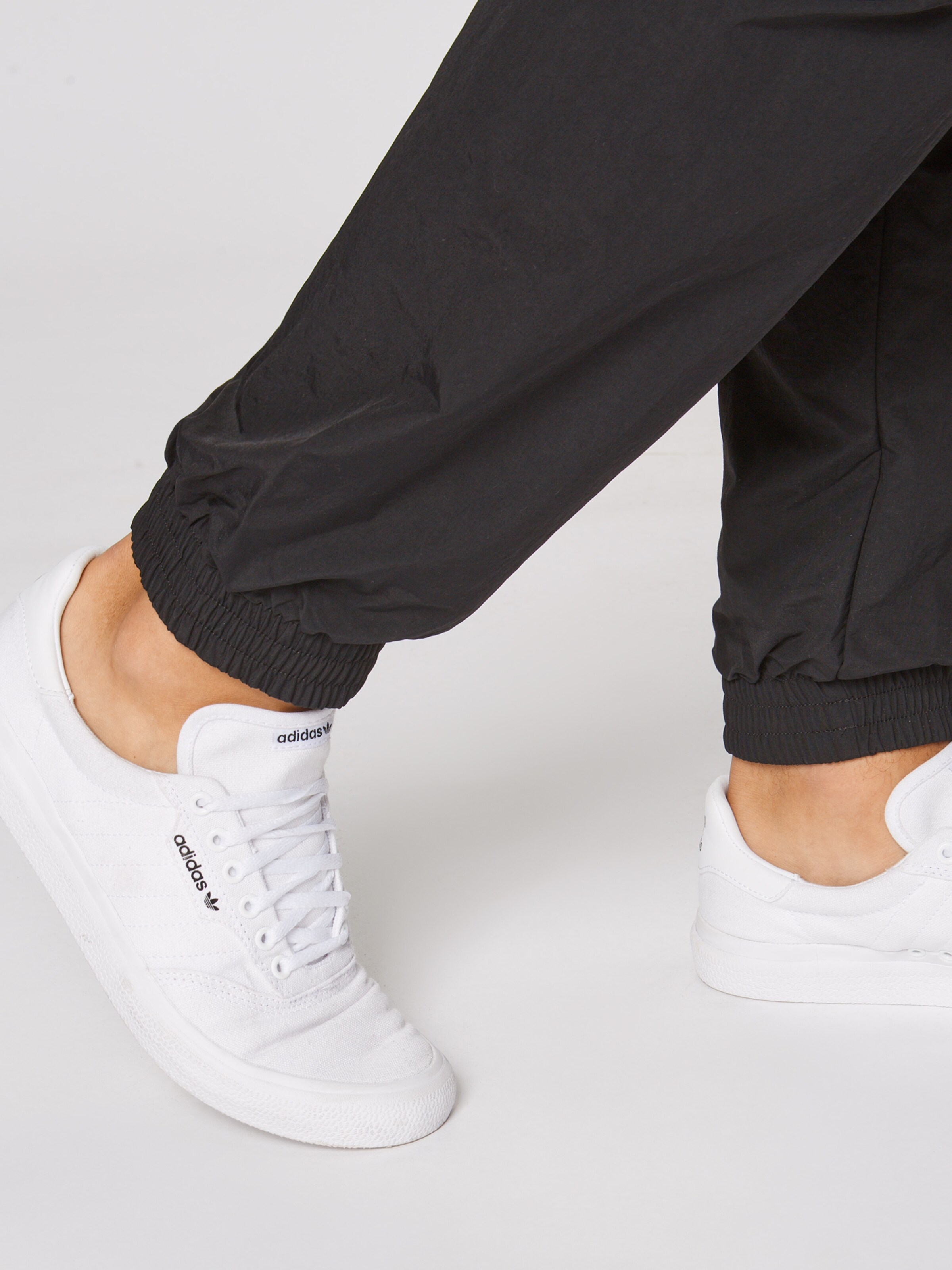 adidas lock up jogginghose