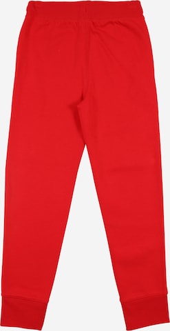 Tapered Pantaloni 'HERITAGE' de la GAP pe roșu