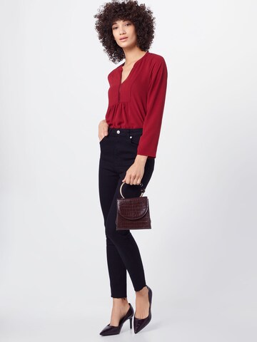 ABOUT YOU Blouse 'Laurine' in Rood