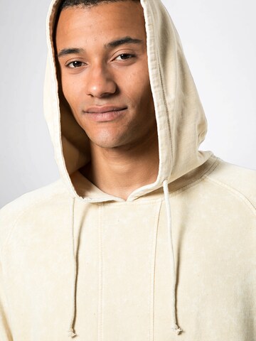 Sweat-shirt Urban Classics en beige