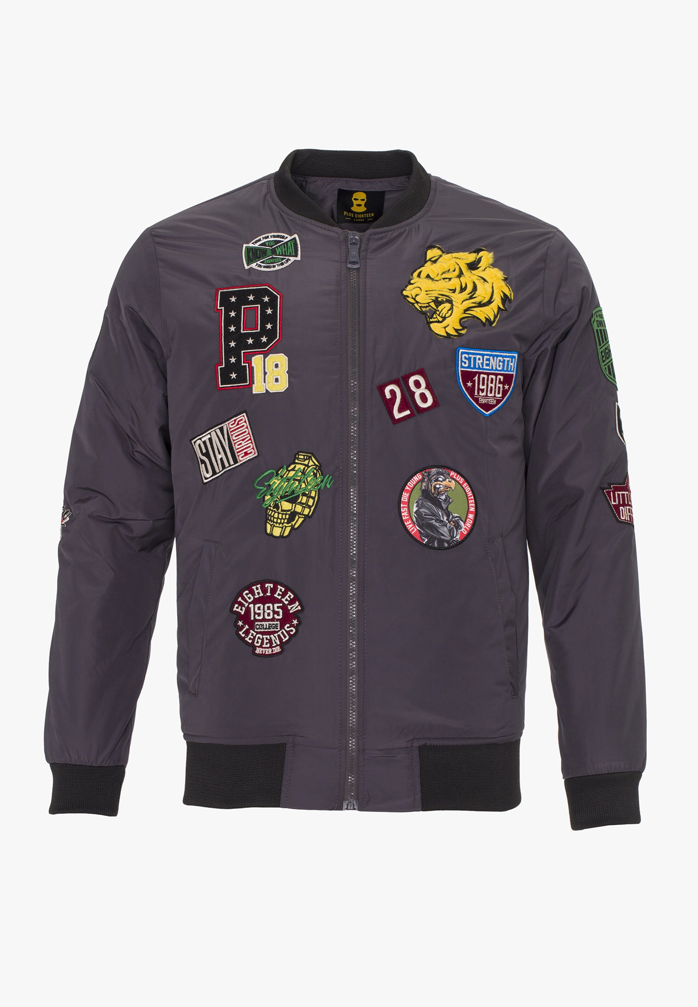 PLUS EIGHTEEN - Tussenjas in de kleur Antraciet