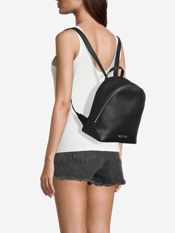 Calvin Klein - Mochila em preto