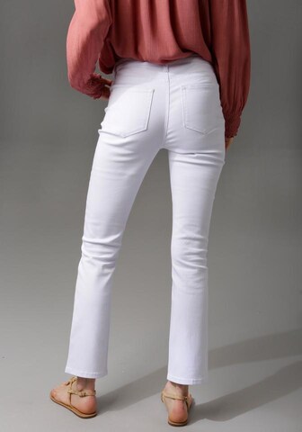 Aniston CASUAL Regular Jeans in Weiß