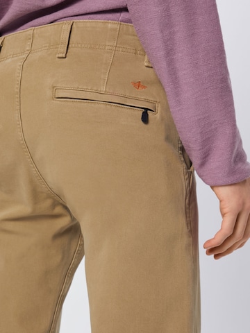 Coupe slim Pantalon chino 'SMART 360 FLEX ALPHA SLIM (TAPERED)' Dockers en beige