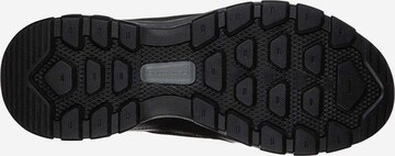 SKECHERS Sportieve veterschoen 'Outland 2.0 Wynnter' in Zwart