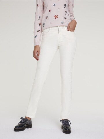 heine Regular Trousers in White: front