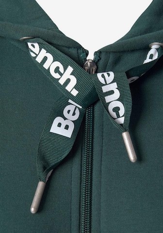 BENCH Zip-Up Hoodie in Green