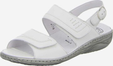 WALDLÄUFER Sandals in White: front