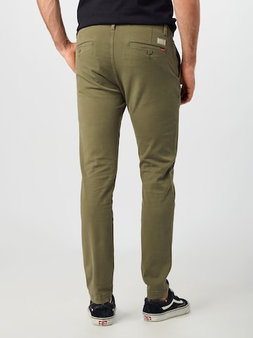 Coupe slim Pantalon chino 'XX Chino Slim Tapered' LEVI'S ® en vert
