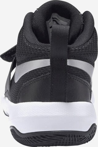 Chaussure de sport 'Team Hustle D 8' NIKE en noir