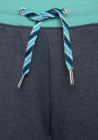 s.Oliver Tapered Hose in Blau