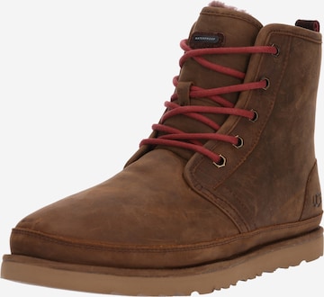 Bottines à lacets 'Harkley' UGG en marron : devant