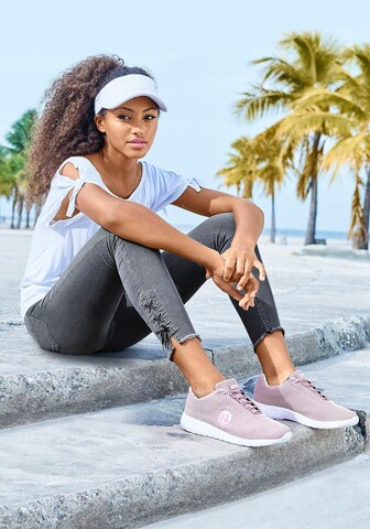 LASCANA Sneakers laag in Roze: voorkant