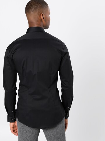 Tiger of Sweden - Ajuste estrecho Camisa 'Filbrodie' en negro: atrás