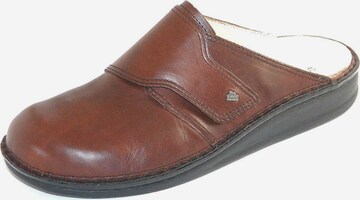 Finn Comfort Mules in Brown: front