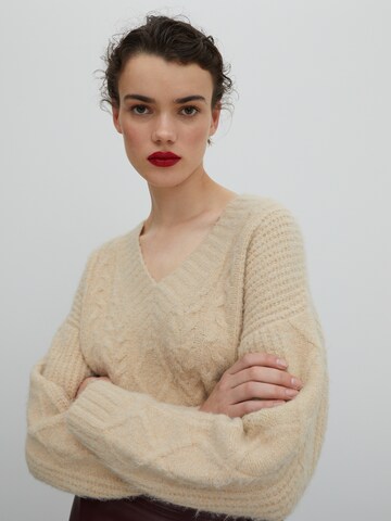 EDITED Pullover 'Selina' in Beige: predná strana