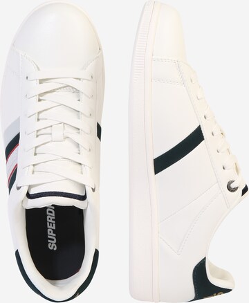 Sneaker bassa 'Sleek Tennis Core' di Superdry in bianco