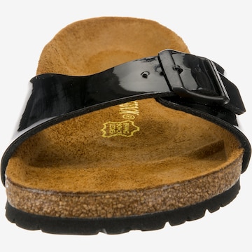 BIRKENSTOCK - Sapato aberto em preto