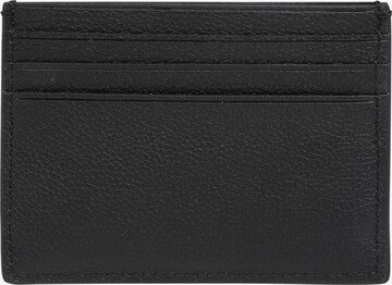 Calvin Klein Case 'Smooth' in Black