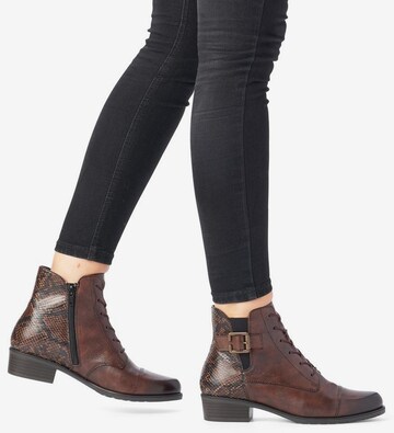 REMONTE Booties in Brown: front