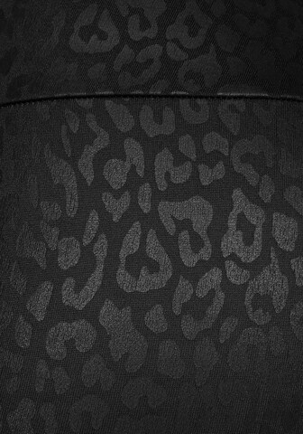 LASCANA Skinny Leggings in Schwarz