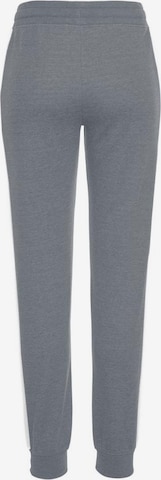 BENCH Дънки Tapered Leg Панталон в сиво