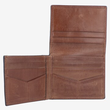 FOSSIL Wallet in Brown