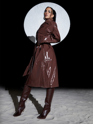 Brown Patent Leather Look by VIERVIER
