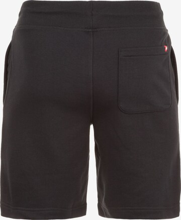 Regular Pantalon de sport 'Essentials' new balance en noir