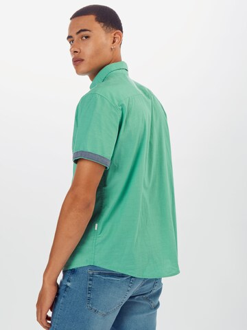 Coupe regular Chemise 'RAY' TOM TAILOR en vert